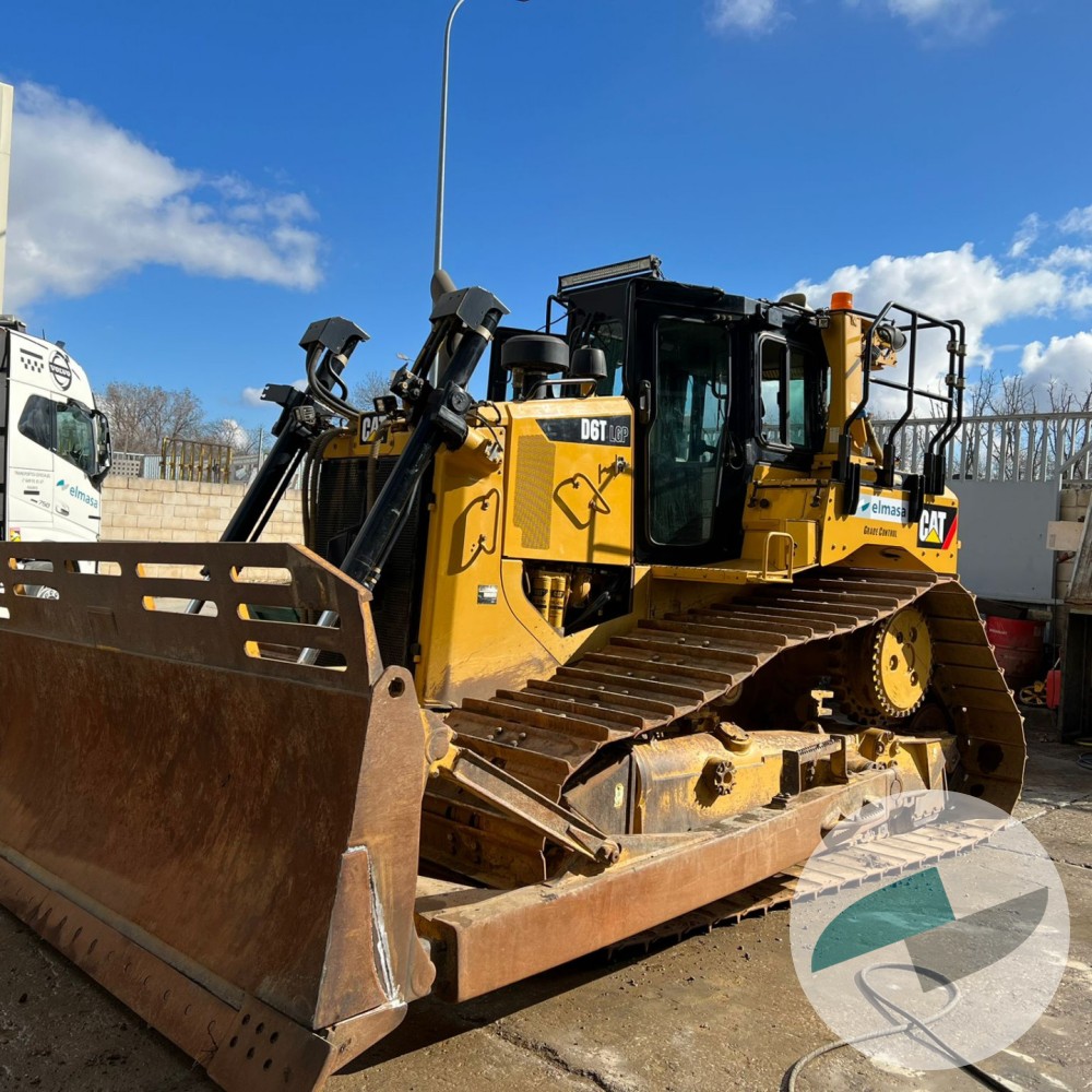 Elmasa Obras Públicas S.A. 2017 Caterpillar D6T