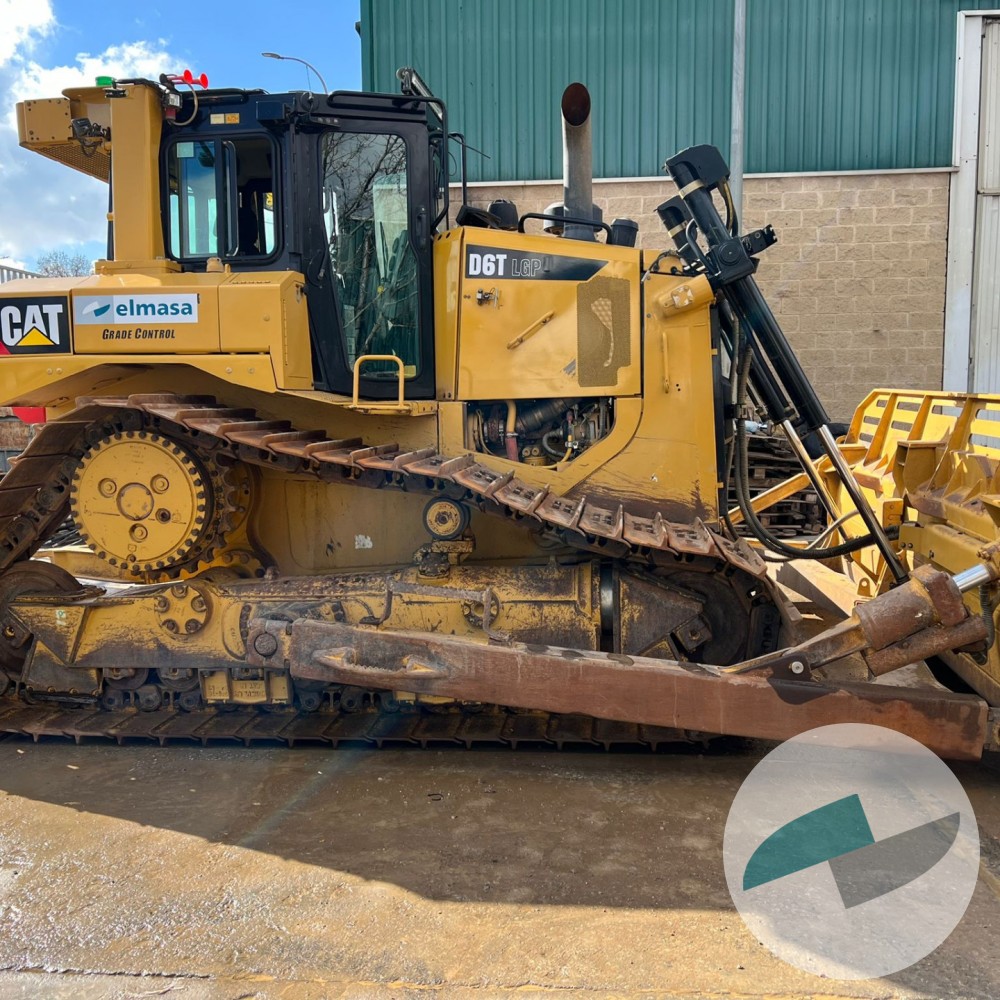 Elmasa Obras Públicas S.A. 2017 Caterpillar D6T